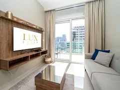 CANAL WATER VIEW 1BR BUSINESS BAY AVAILABLE NOW