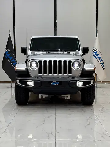 Jeep Wrangler Sahara Sport