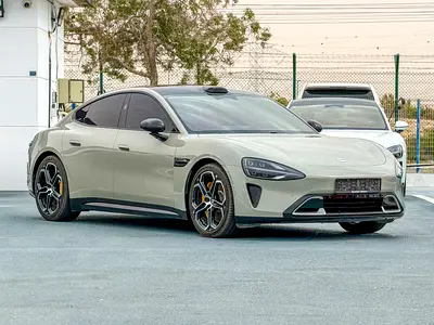 Xiaomi SU7 Founder Edition 2024 - Brand New - Chinese Specs