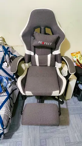 Gaming chair white N grey color  for sale
