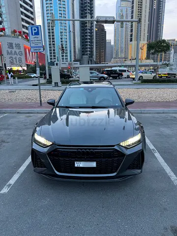 Audi RS6 2021 | Daytona Grey | Audi Exclusive Blue/White | Starlight | Full Option