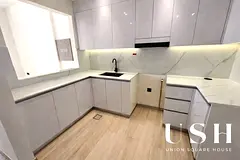 Modern 1 BR | Boulevard Views | Mid Floor