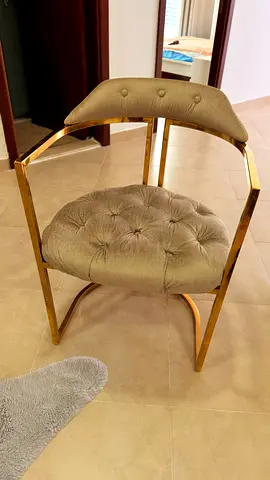 Tufted Velvet Accent Chair with Gold Frame