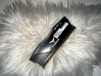 T-Force Delta RGB DDR4 RAM module - single stick (used)