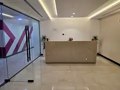 12 Parking |Fitted and Furnished |Vacant|Motivated