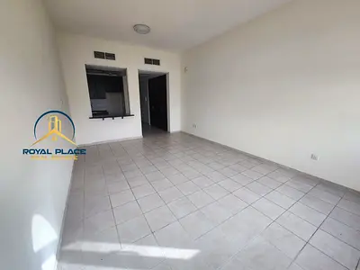 VACANT I 4 CHEQUES I OPEN KITCHEN I SPACIOUS I NEARBY METRO