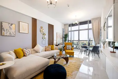 Walk to Metro | Room For Rent with Private Bathroom