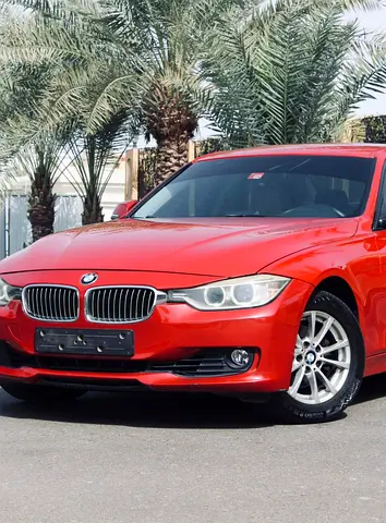 BMW 3-Series 320i Executive 2012 - GCC Specs - Well Maintained