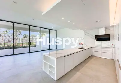 Exclusive | Single Row | Motivated Seller