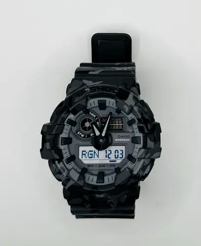 Casio G-Shock GA-700 Mens Analog Digital Quartz Watch