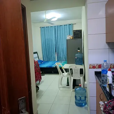Furnished studio apartment for rent in Al Baraha Deira Dubai