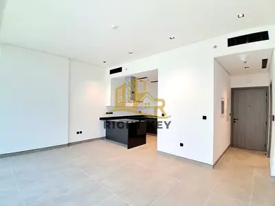 Brand New | Spacious & Lavish 1BR | Laundry/Storage | 90K | Reem 2 Arjan