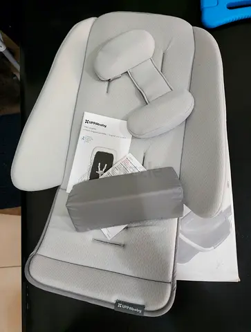 Uppababy Vista / Cruz Infant SnugSeat Stroller Seat Insert