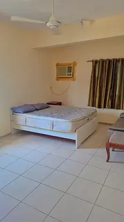 Room for family and couples