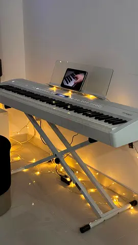 Roland FP-60X piano set with chair and headphones