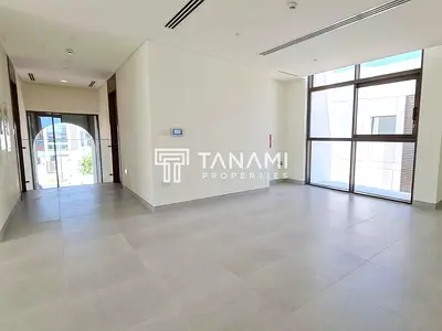 4Bed Villa | Ready to Move | Spacious Layout