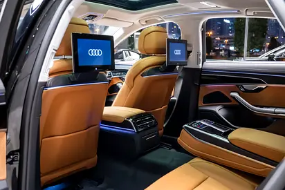 2026 AUDI A8 缩略图 19