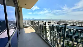 Corner Unit | Multiple Cheques | Vacant