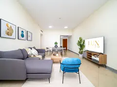 SPACIOUS 2BR NEXT TO INTERNET CITY METRO AVAILABLE NOW