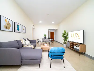 SPACIOUS 2BR NEXT TO INTERNET CITY METRO AVAILABLE NOW