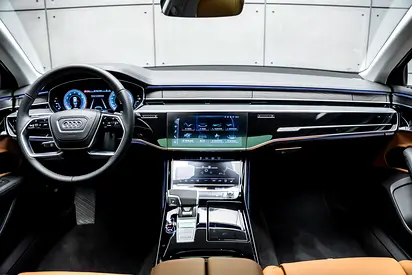 2026 AUDI A8 缩略图 14