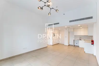 Huge Terrace | Jumeirah Skyline View | Vacant