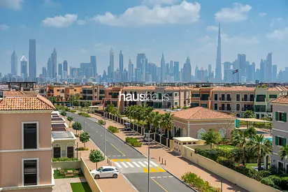 Chic | Fully Equipped | Waterfront Community