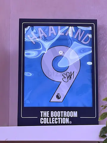 AUTHENTIC ✅ HAALAND signed shirt VERY CHEAP