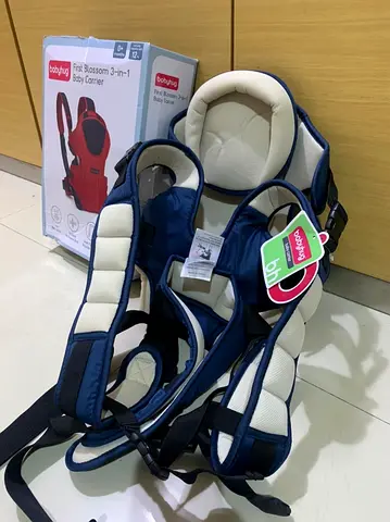 Babyhug 3-in-1 Baby Carrier (Navy) - With Box  Tags, Gently Used