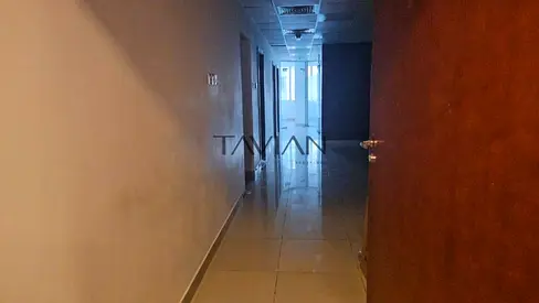 Spacious Office, Vacant, On SZR, 2 Parking Space