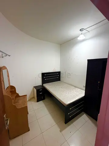 Brand new partition new flat .  all  type of partition Dubai Sharjah border Al nahda Sharjah