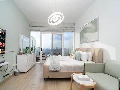 ALL BILLS INCLUDED STUDIO AVAILABLE NOW