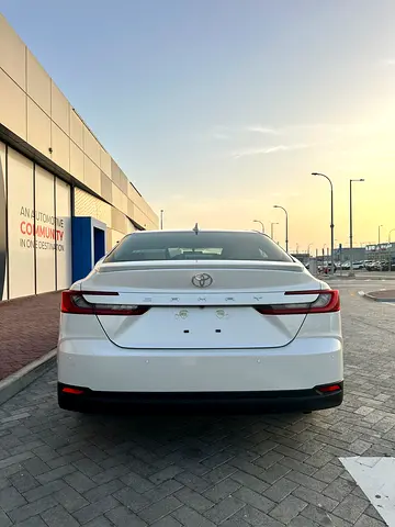 صورة 2 لـ 2026 Toyota CAMRY