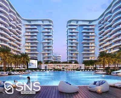 NEGOTIABLE l BEST DEAL l GET ON LESS OP l CORNER l LAGOONS VIEW l