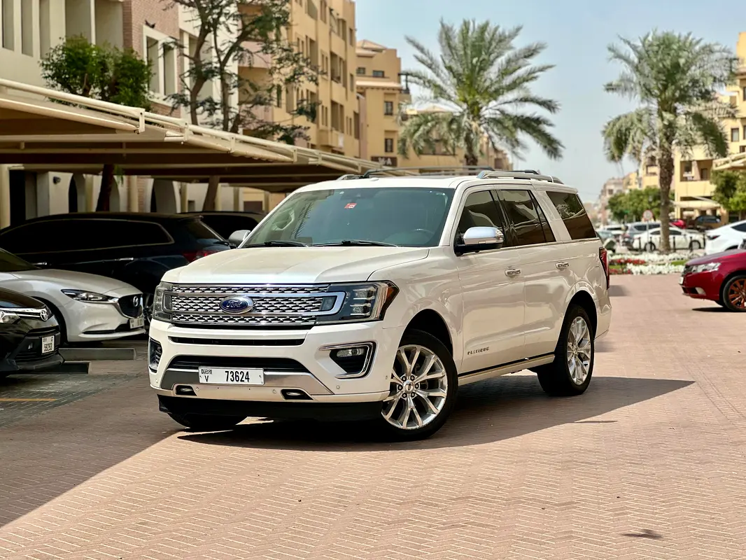 Ford Expedition 2018 — photo 1 of 20
