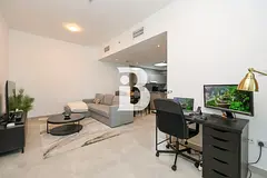 Bright  Spacious | Multiple Cheques | Vacant