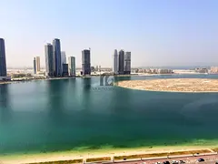 All nationalities | Fully beachfront | Vacant