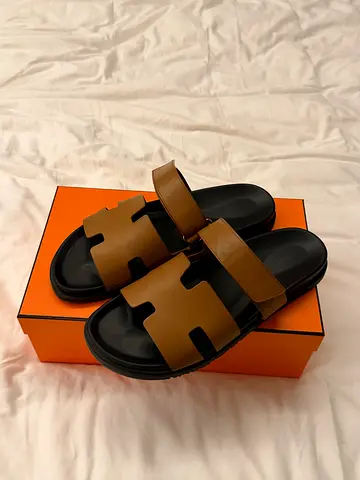 Hermes Chypre sandals