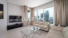 CHIC 1BR BUSINESS BAY WATER VIEWS- AVAILABLE NOW