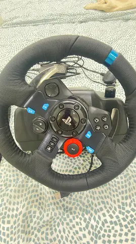 Steering wheel ps5/pc gear Logitech and pedals