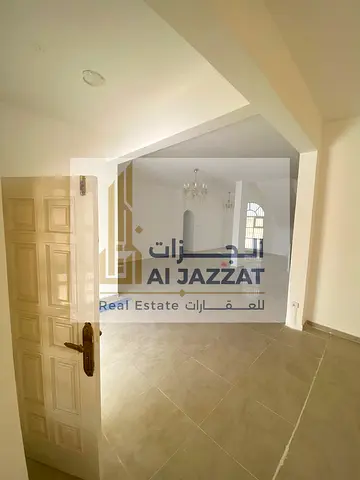 A distinctive villa for rent in Al Quoz.