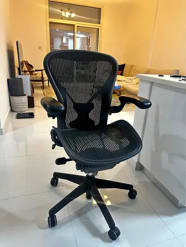 Herman Miller Aeron Classic Chair fully loaded