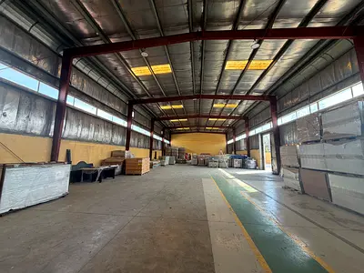 No Agent | Parking Space | Spacious Warehouse