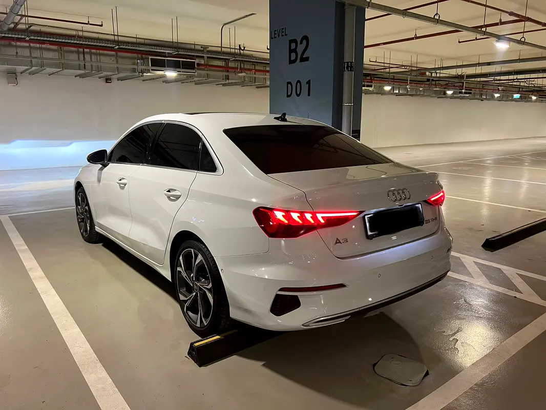 Audi A3 2023 — photo 1 of 8
