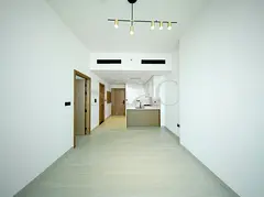 VACANT| HIGH FLOOR | SPACIOUS | READY TO MOVE