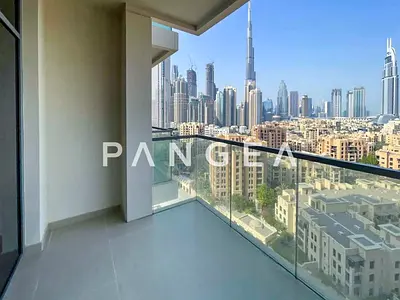 Burj Khalifa View | Vast Balcony | Maids Room