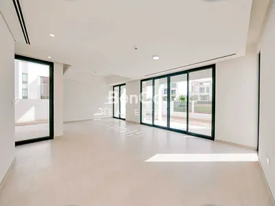 VACANT | PARK FACING | HUGE CORNER PLOT