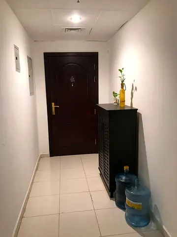 Big Spacious MasterBedroom with attached wash room fully furnished. Including SEWA+ Internet