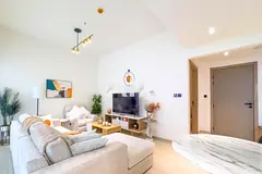 Corner Apt | Pool View | Spacious | Furnished