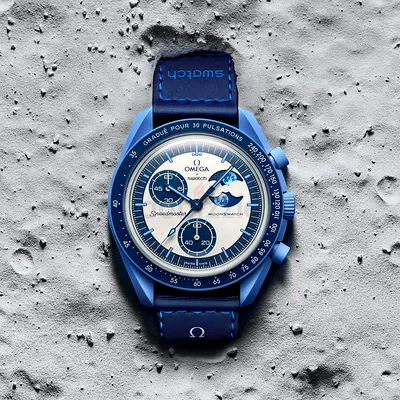 Omega Speedmaster Moonwatch - Brand New, Flawless Condition